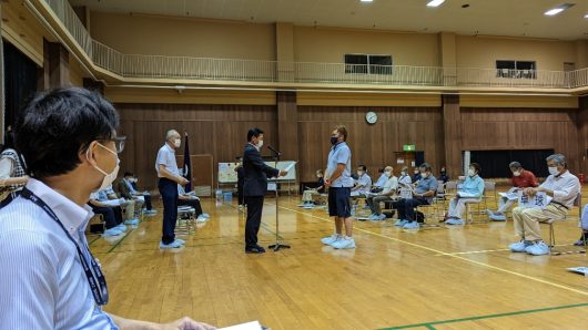 第７５回都民体育大会及び第５４回東京都市町村総合体育大会選手団合同解団式へ