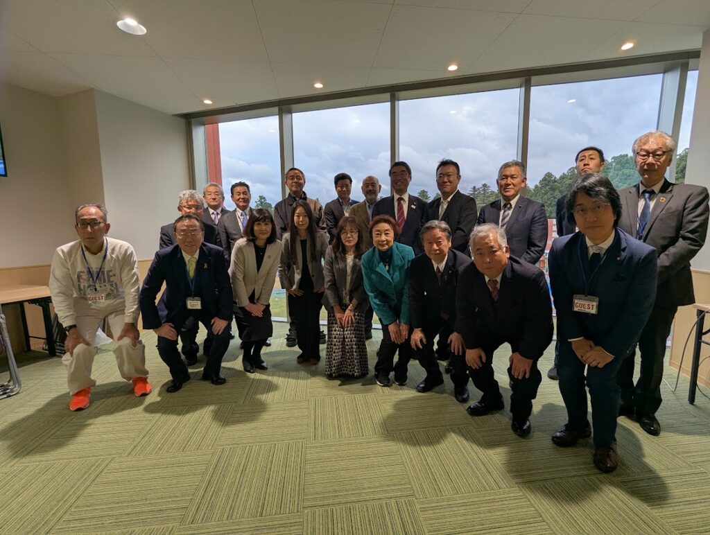 東京都十一市競輪事業組合の視察へ